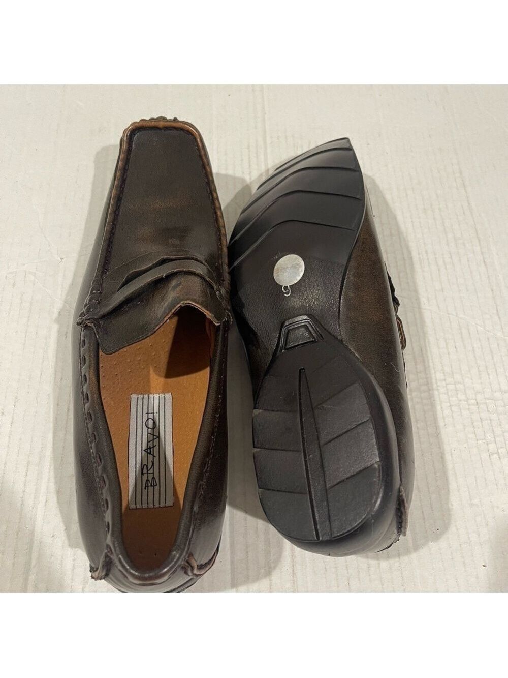 Men’s Bravo Carrera Brown Leather Slip On Oxford Size 9 US! - Picture 8 of 9
